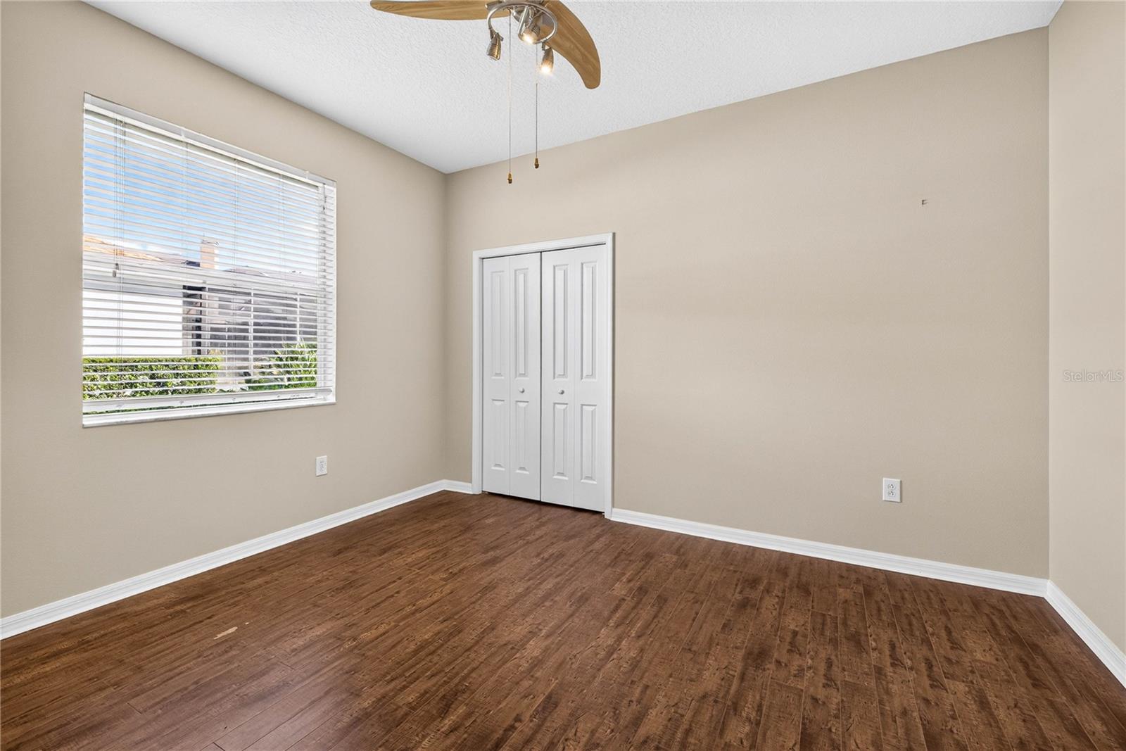 IVY LAKE ESTATES - Residential