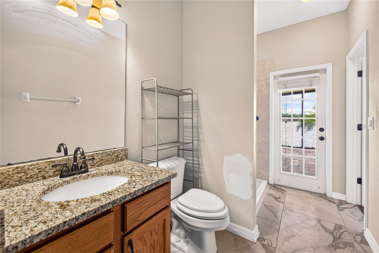 IVY LAKE ESTATES - Residential