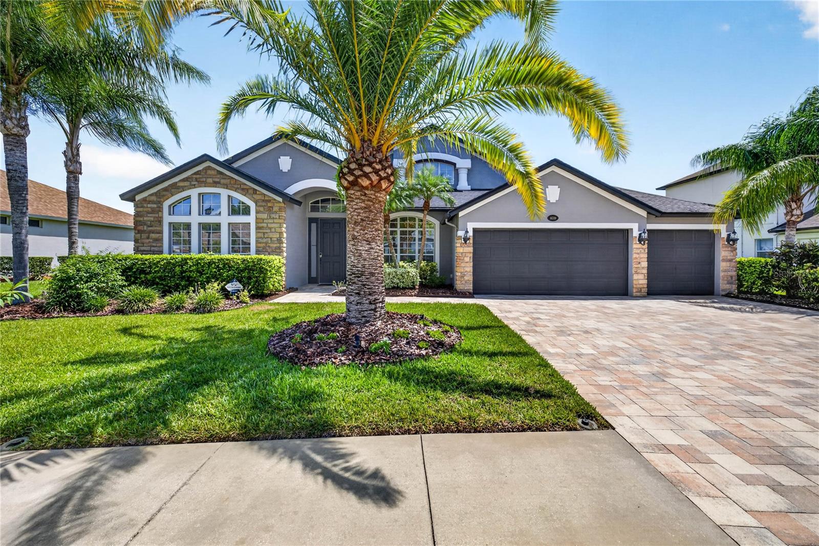 IVY LAKE ESTATES - Residential