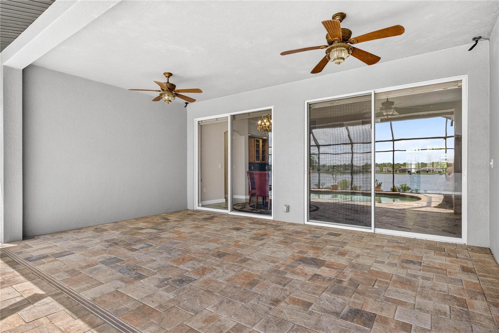 IVY LAKE ESTATES - Residential