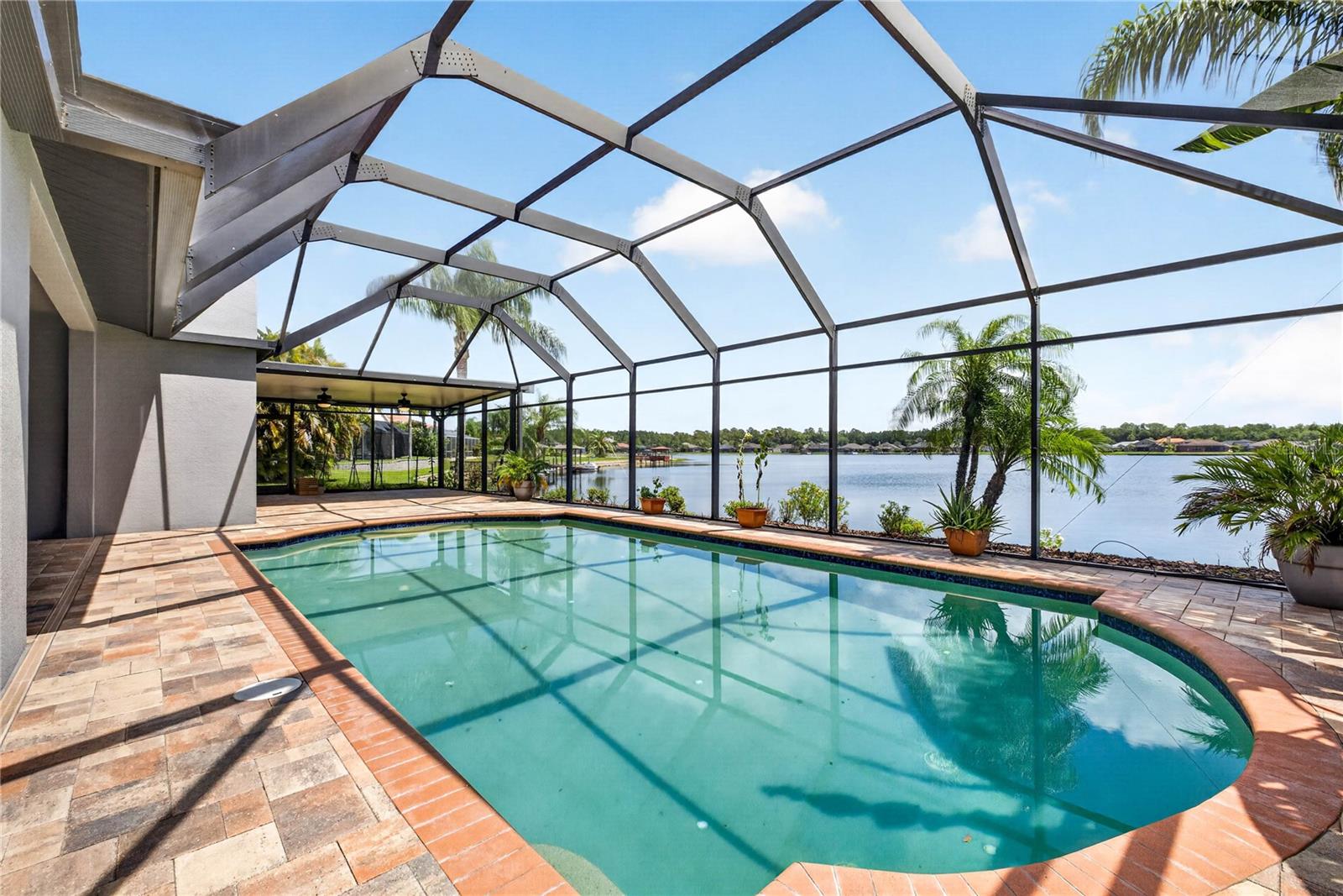 IVY LAKE ESTATES - Residential