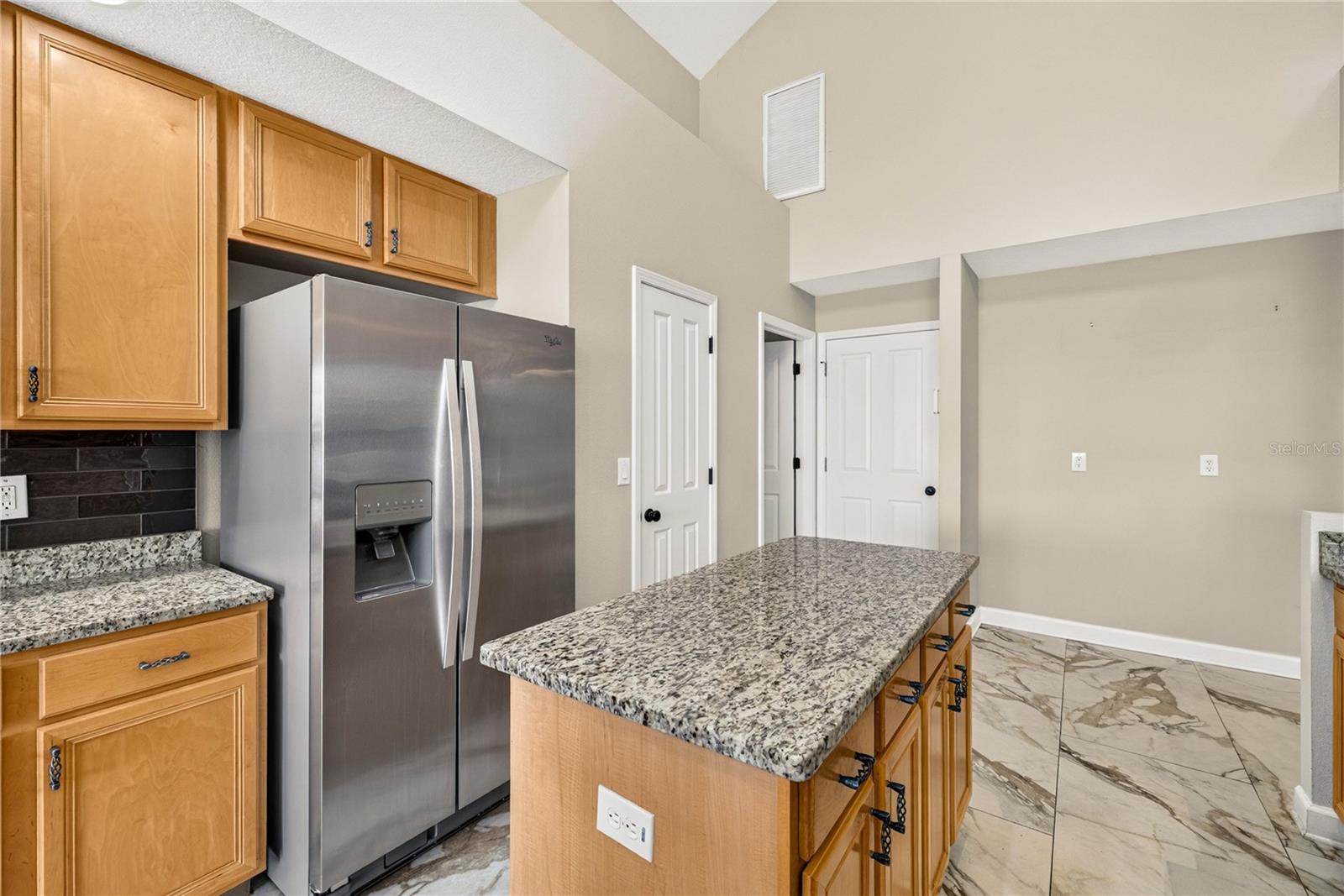IVY LAKE ESTATES - Residential