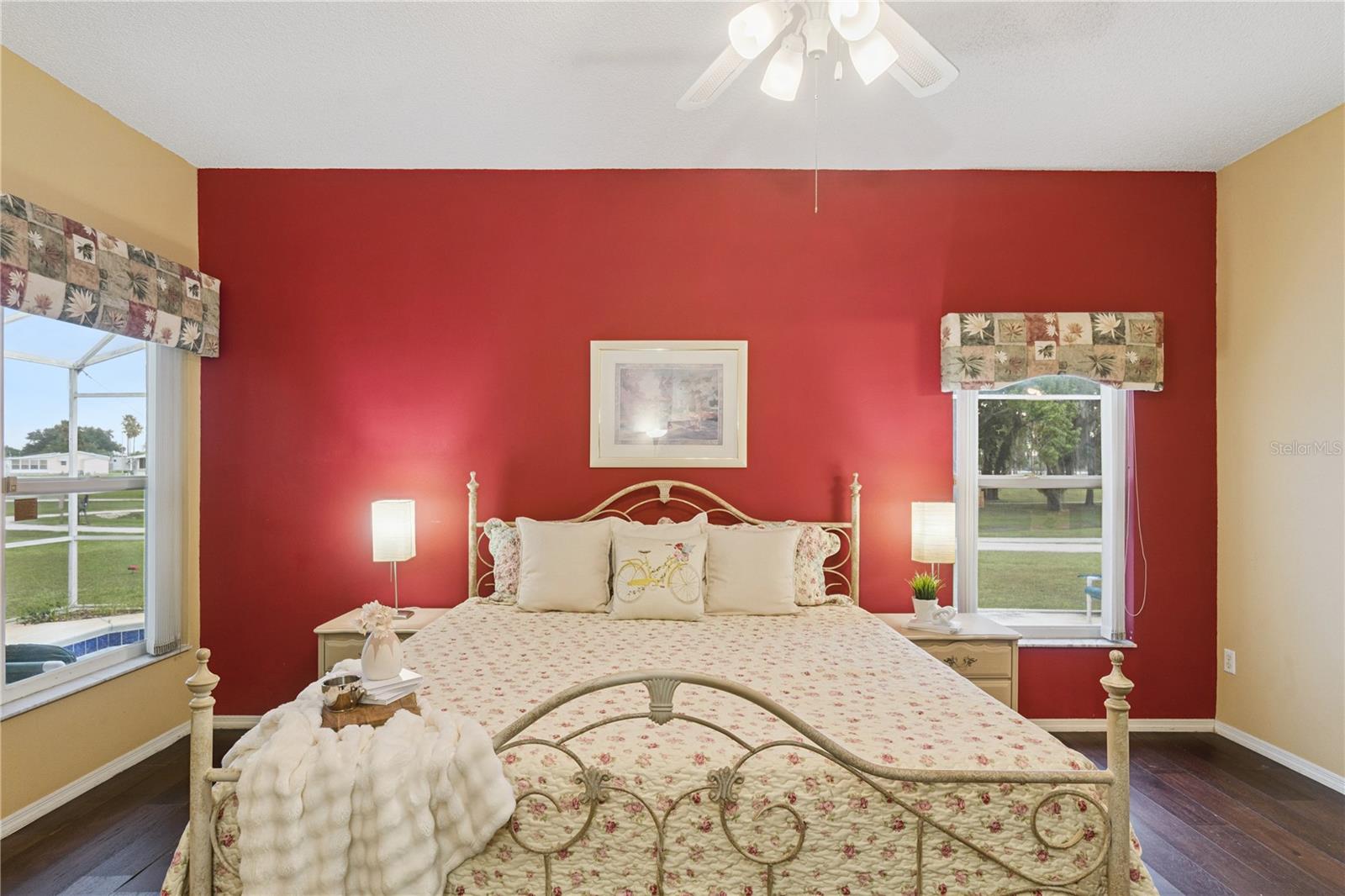 FAIRWAYS LAKE ESTATES - Residential