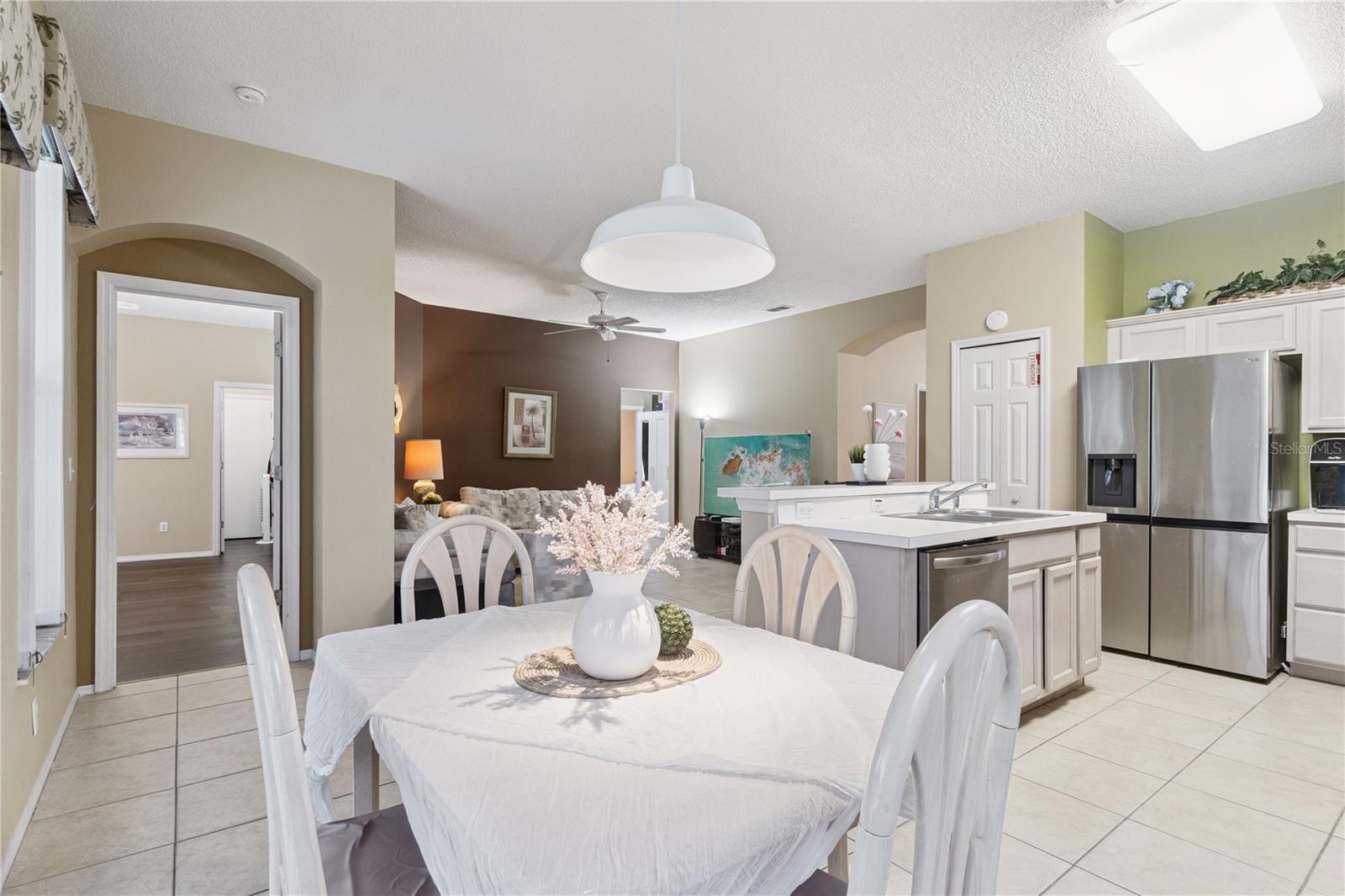 FAIRWAYS LAKE ESTATES - Residential
