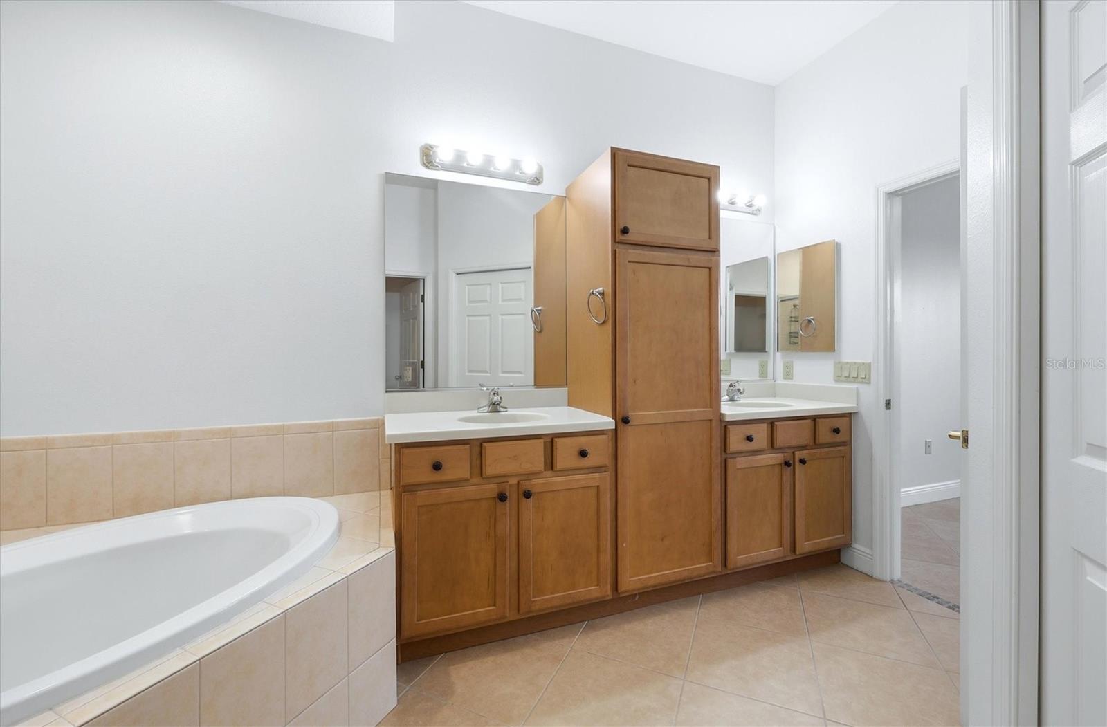 MIRAMAR LINKS AT LAKEWOOD RANCH - Residential