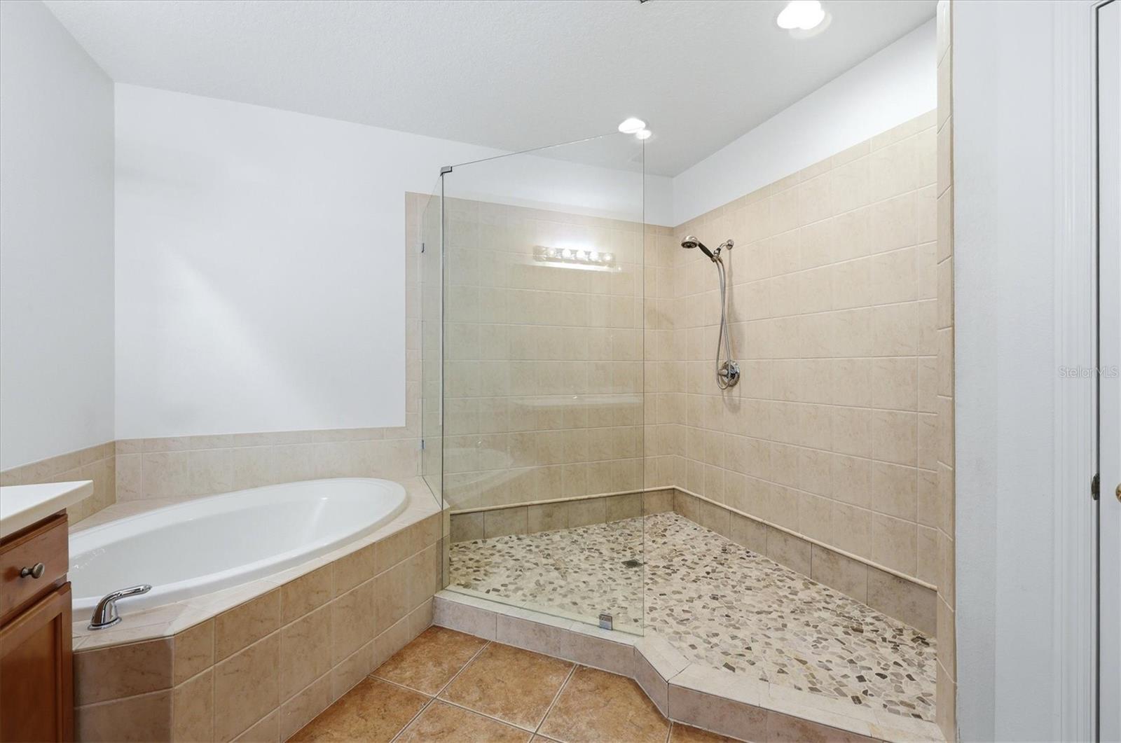 MIRAMAR LINKS AT LAKEWOOD RANCH - Residential