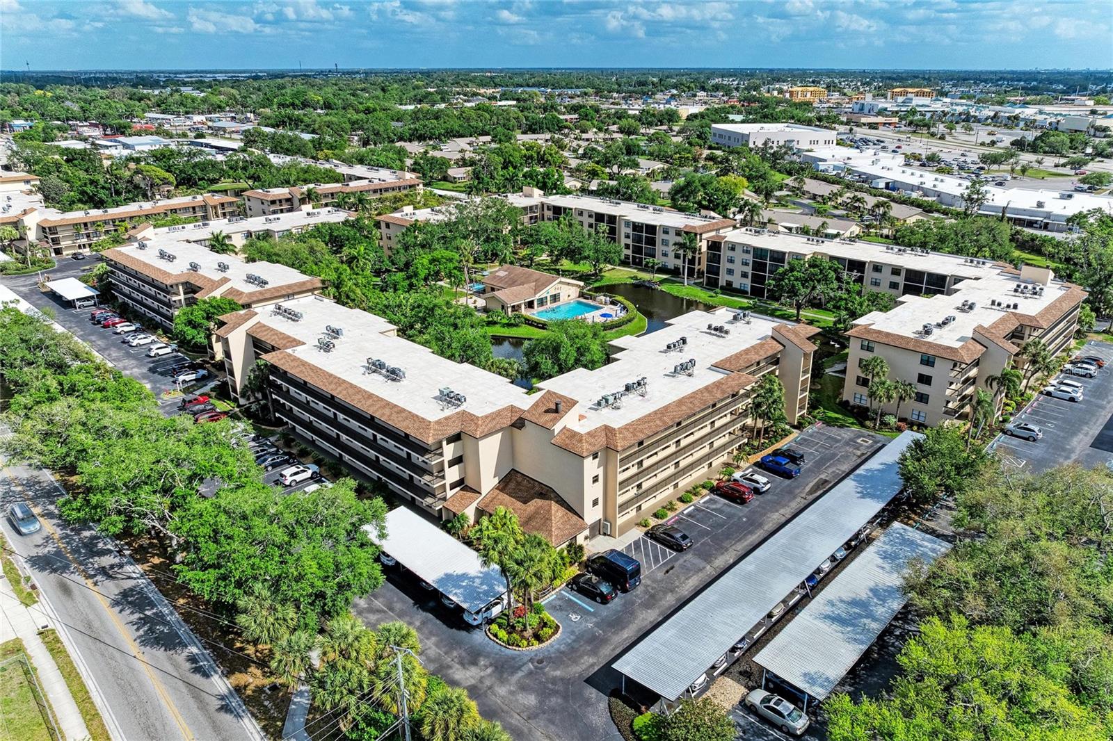 WOODPARK AT DESOTO SQUARE PH IV - Residential