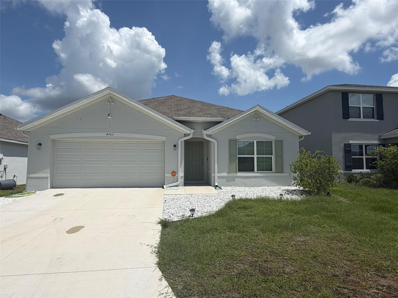 OCALA CROSSINGS SOUTH - Residential Lease