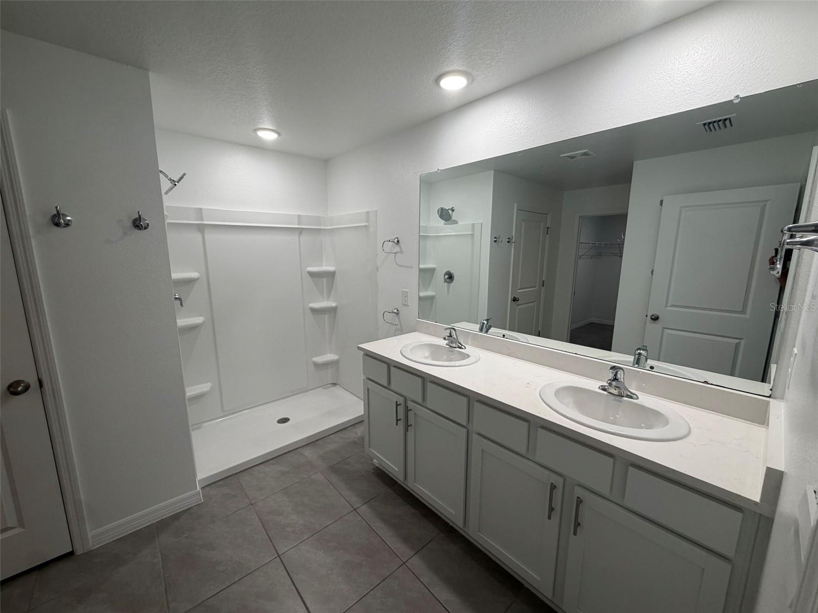 OCALA CROSSINGS SOUTH - Residential Lease