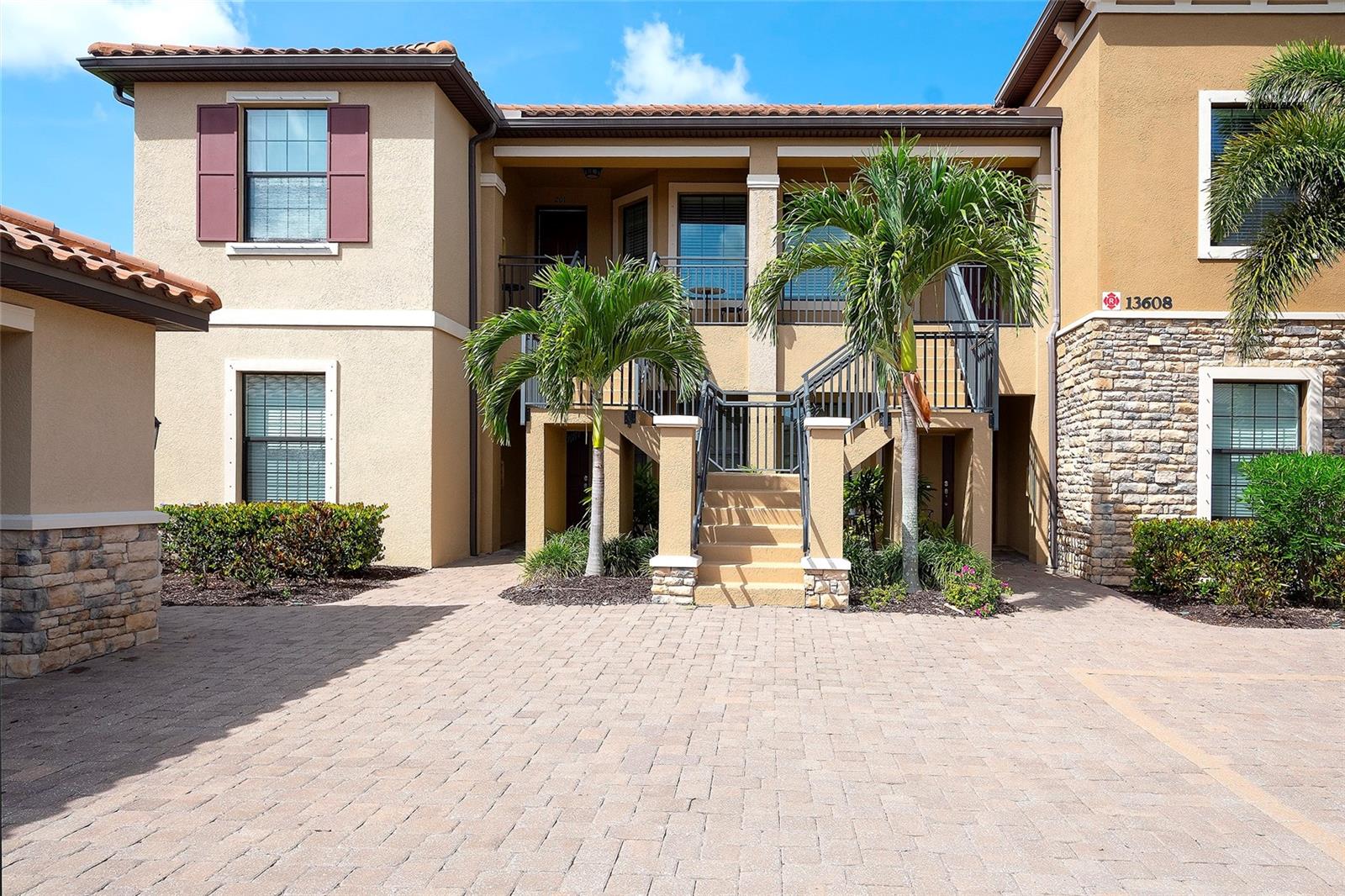 Virtually Staged. Welcome to Esplanade Lakewood Ranch, an amenity-rich, resort-style community where this beautifully maintained 2-bedroom, 2-bath condominium with a den offers exceptional value. This residence does not include golf, keeping fees lower while still providing access to the community’s incredible lifestyle amenities.
Step inside to a spacious, well-designed kitchen with abundant counter space—perfect for those who love to cook. A charming morning room is ideal for casual dining, while the separate dining area offers space for entertaining. Enjoy peaceful evenings on the screened-in lanai, where you can relax to the sounds of local wildlife.
The primary suite features an en-suite bath with dual sinks and a large walk-in shower. The split guest suite is positioned on the opposite side of the home, providing privacy for visitors. An open den offers flexibility for a home office, reading nook, or hobby space.
Esplanade at Lakewood Ranch delivers a true resort experience with tennis, pickleball, a state-of-the-art fitness center, full-service spa, and the popular Bahama Bar at the pool. Whether you prefer an active day or a relaxing one, the options are endless.
Not ready to move in yet? This property can be rented monthly, allowing you to secure today’s pricing while generating income or planning your future move.
A rare opportunity to enjoy the Esplanade lifestyle at an attractive price point—don’t miss this one