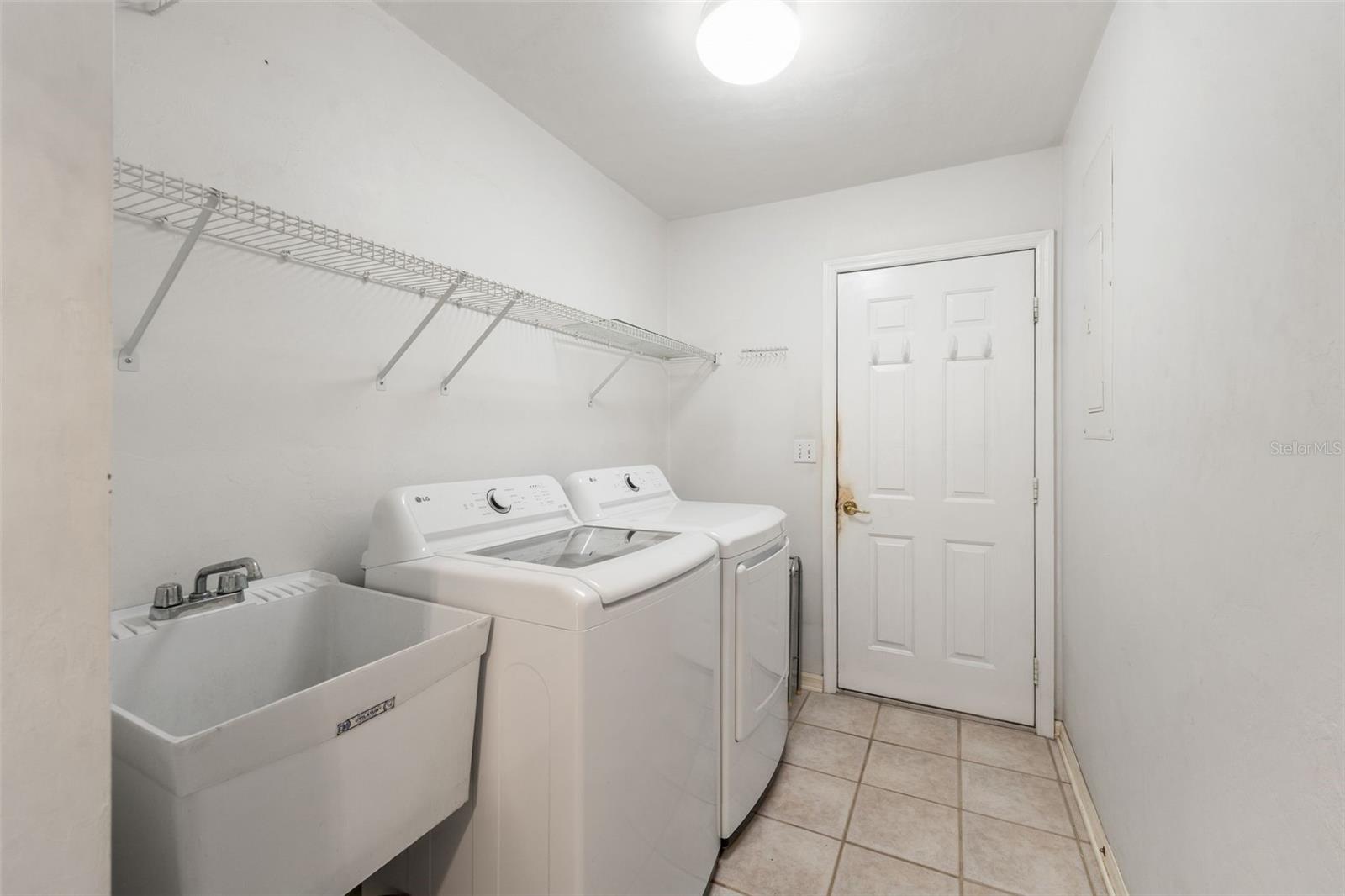 CARRINGTON GREEN - Residential