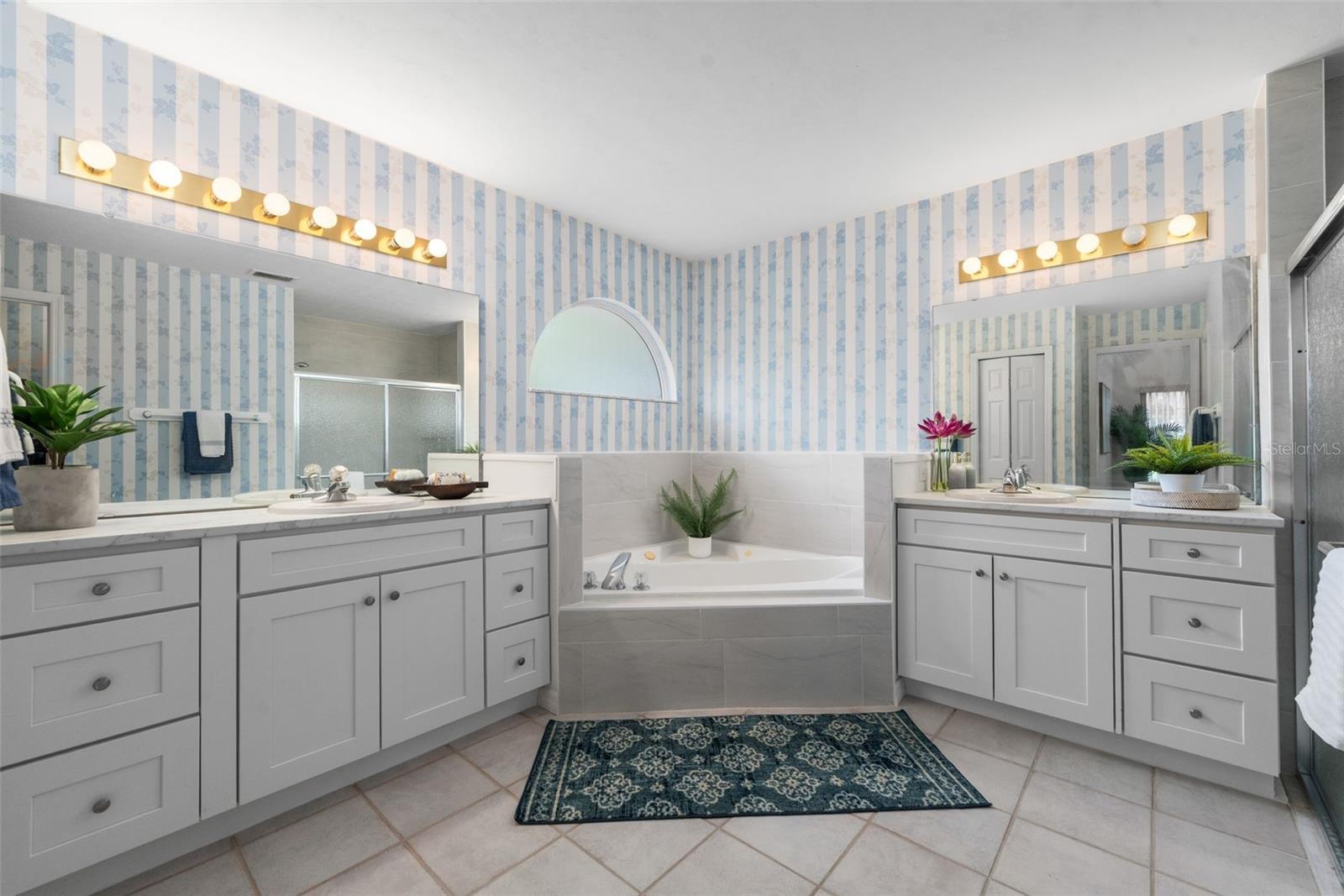 CARRINGTON GREEN - Residential