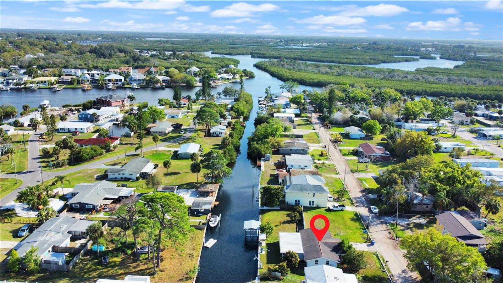 CAREYS PIRATES POINT - Residential
