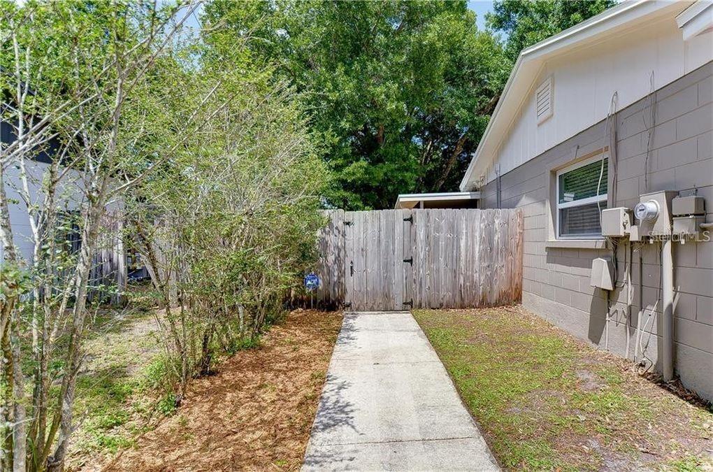 CARROLLWOOD MEADOWS UNIT VI SE - Residential Lease