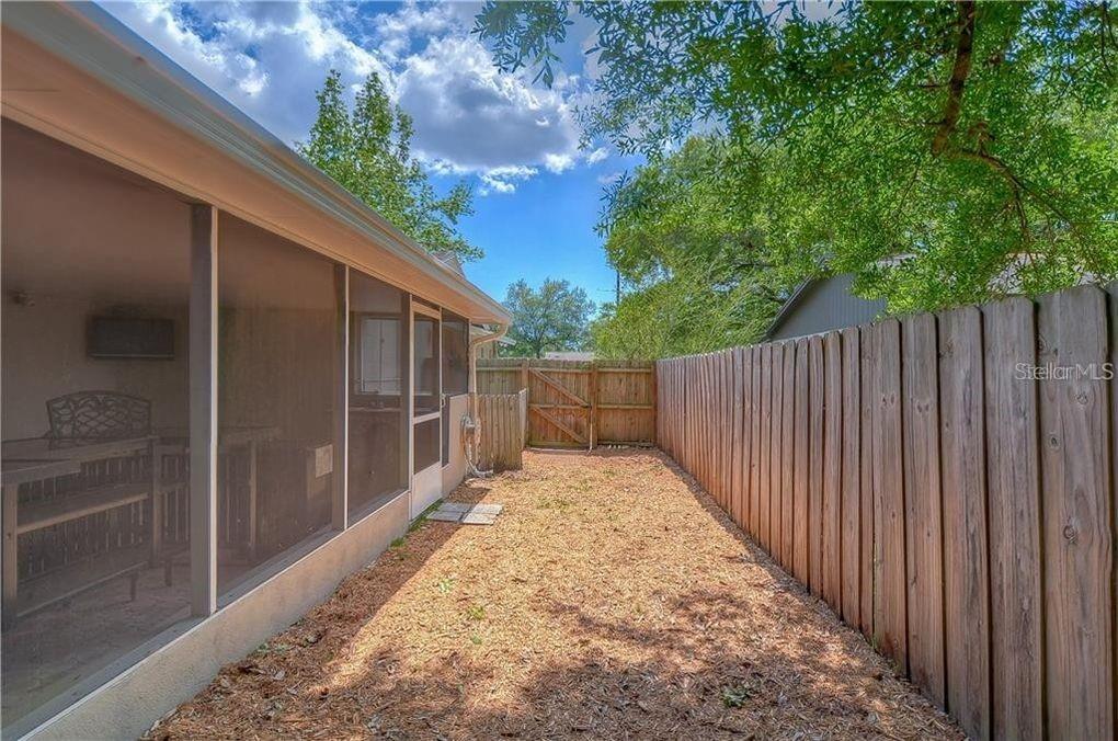 CARROLLWOOD MEADOWS UNIT VI SE - Residential Lease