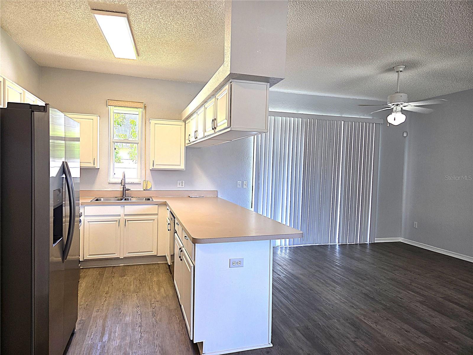 DERBY LANDINGS SUB - Residential Lease