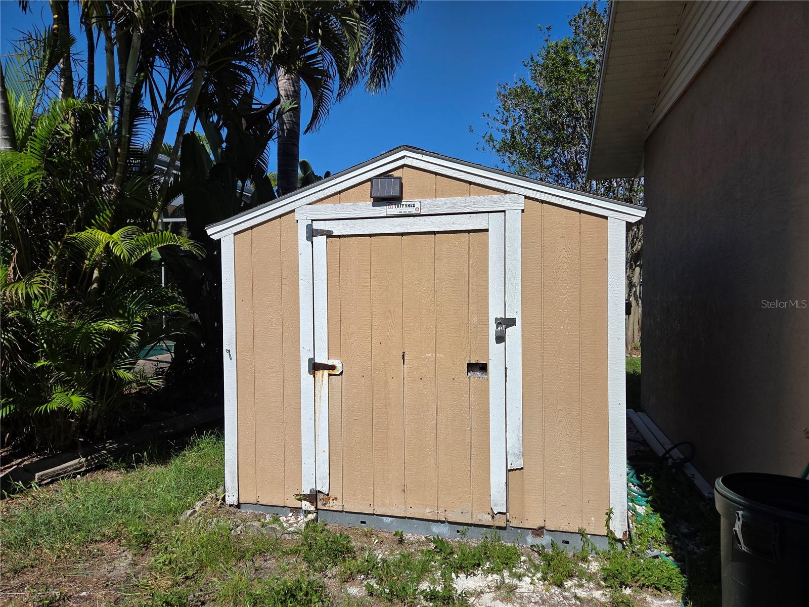 DERBY LANDINGS SUB - Residential Lease