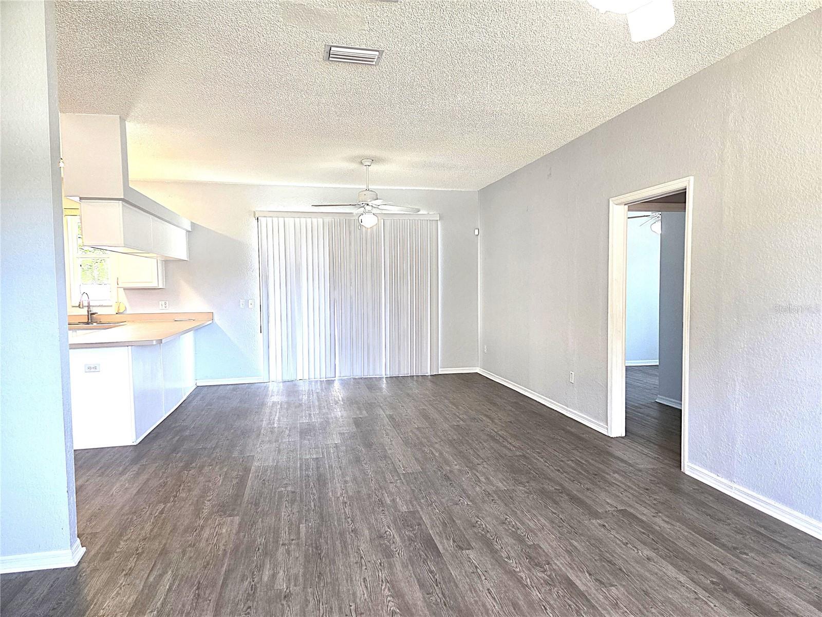 DERBY LANDINGS SUB - Residential Lease