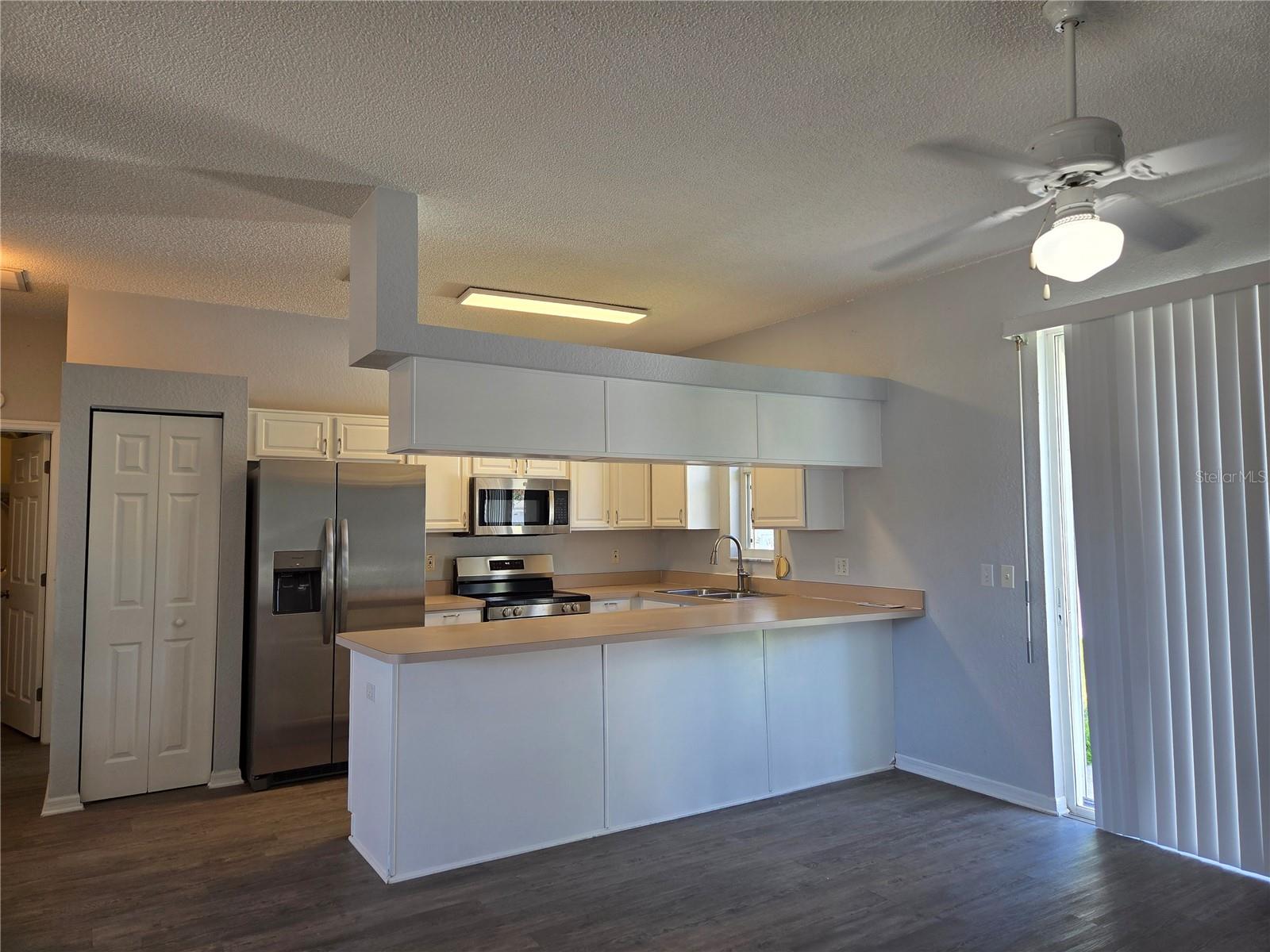 DERBY LANDINGS SUB - Residential Lease