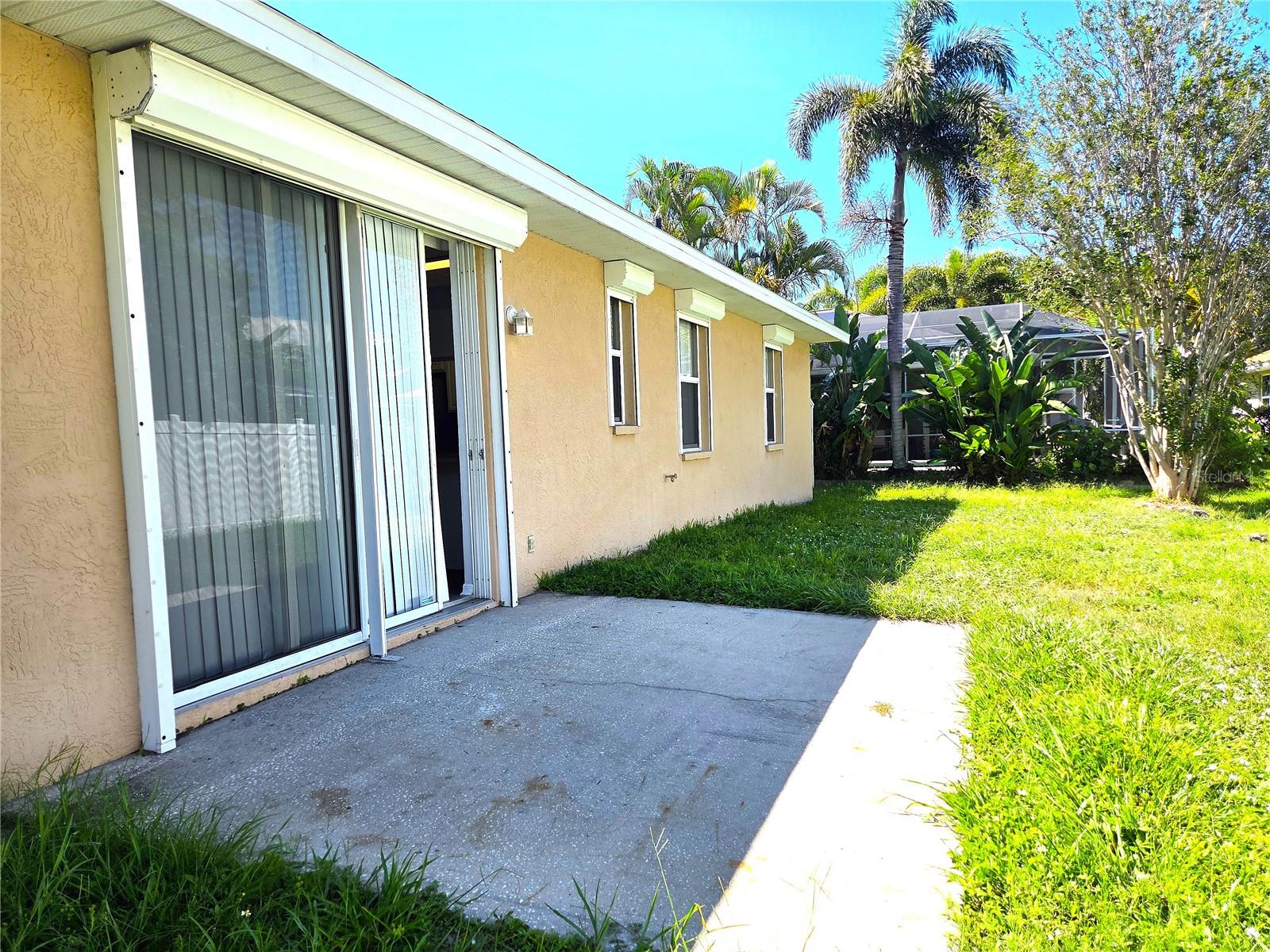 DERBY LANDINGS SUB - Residential Lease