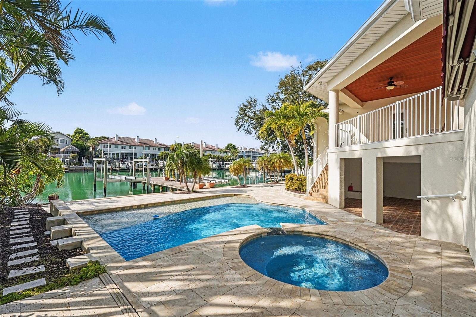 SANDS POINT - Residential