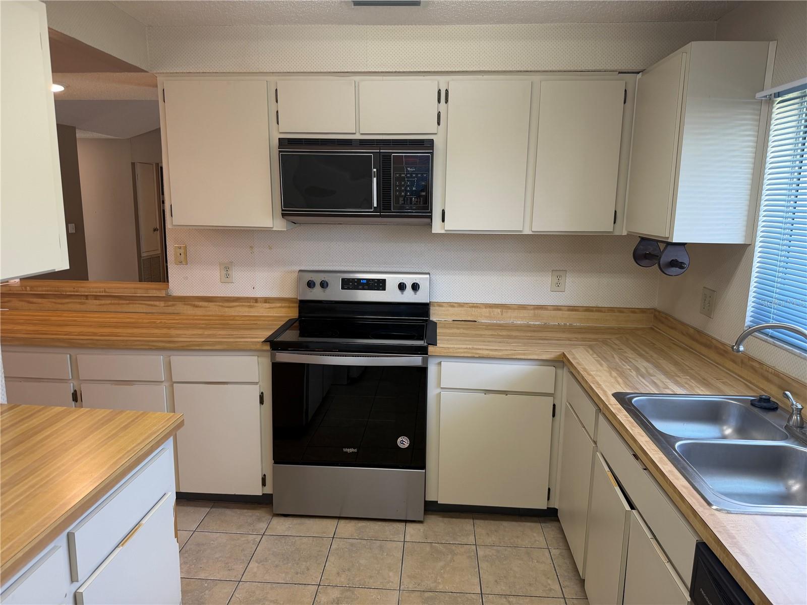 COPPERFIELD UNIT 1 - Residential