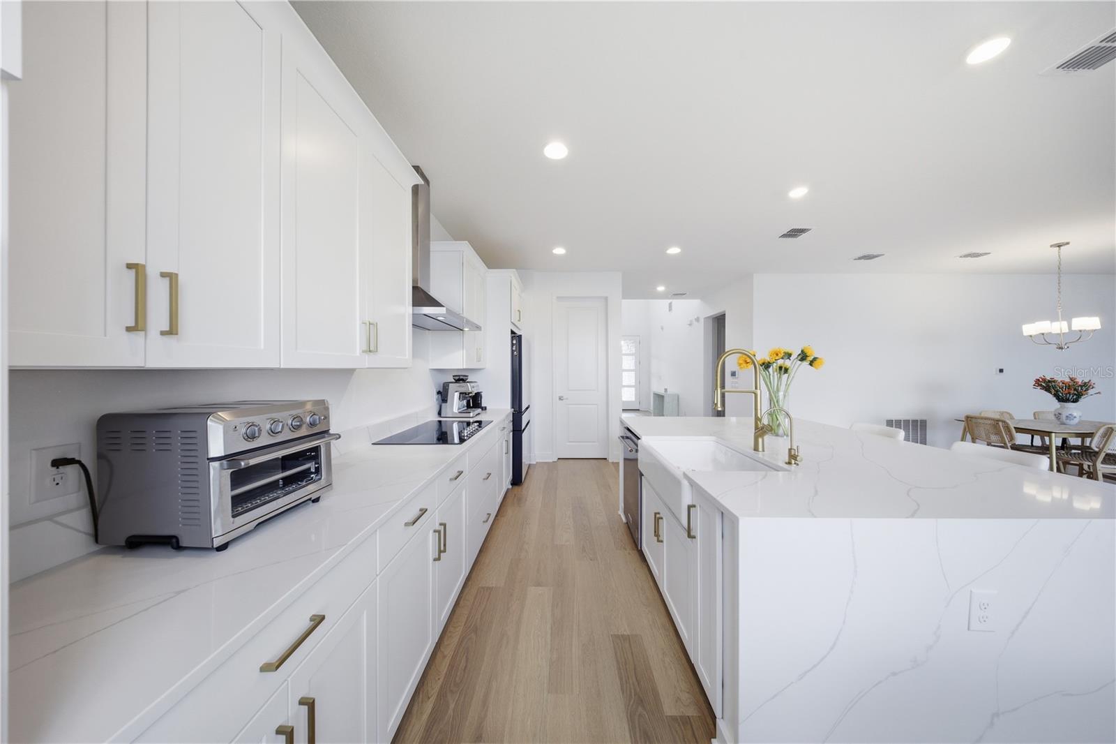 POITRAS EAST N-7 - Residential