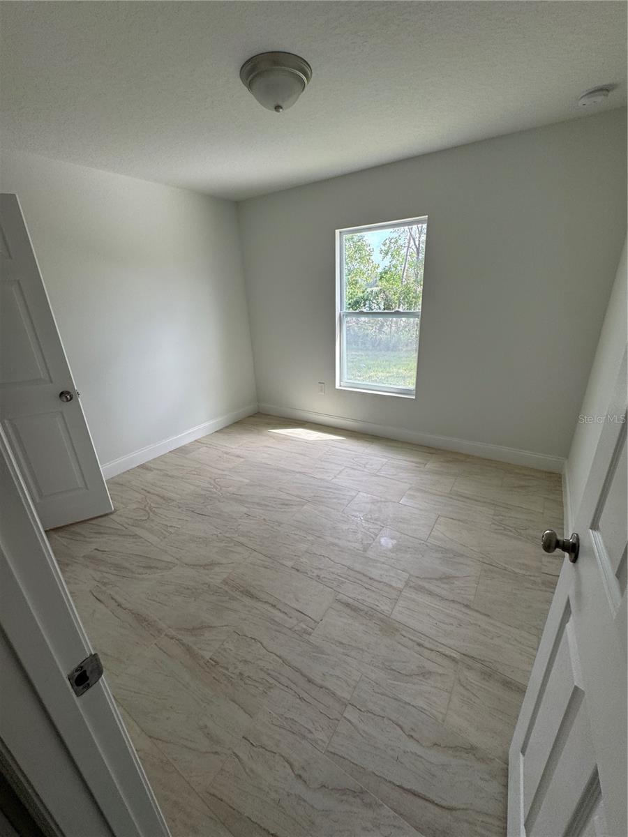 DELTONA LAKES - Residential