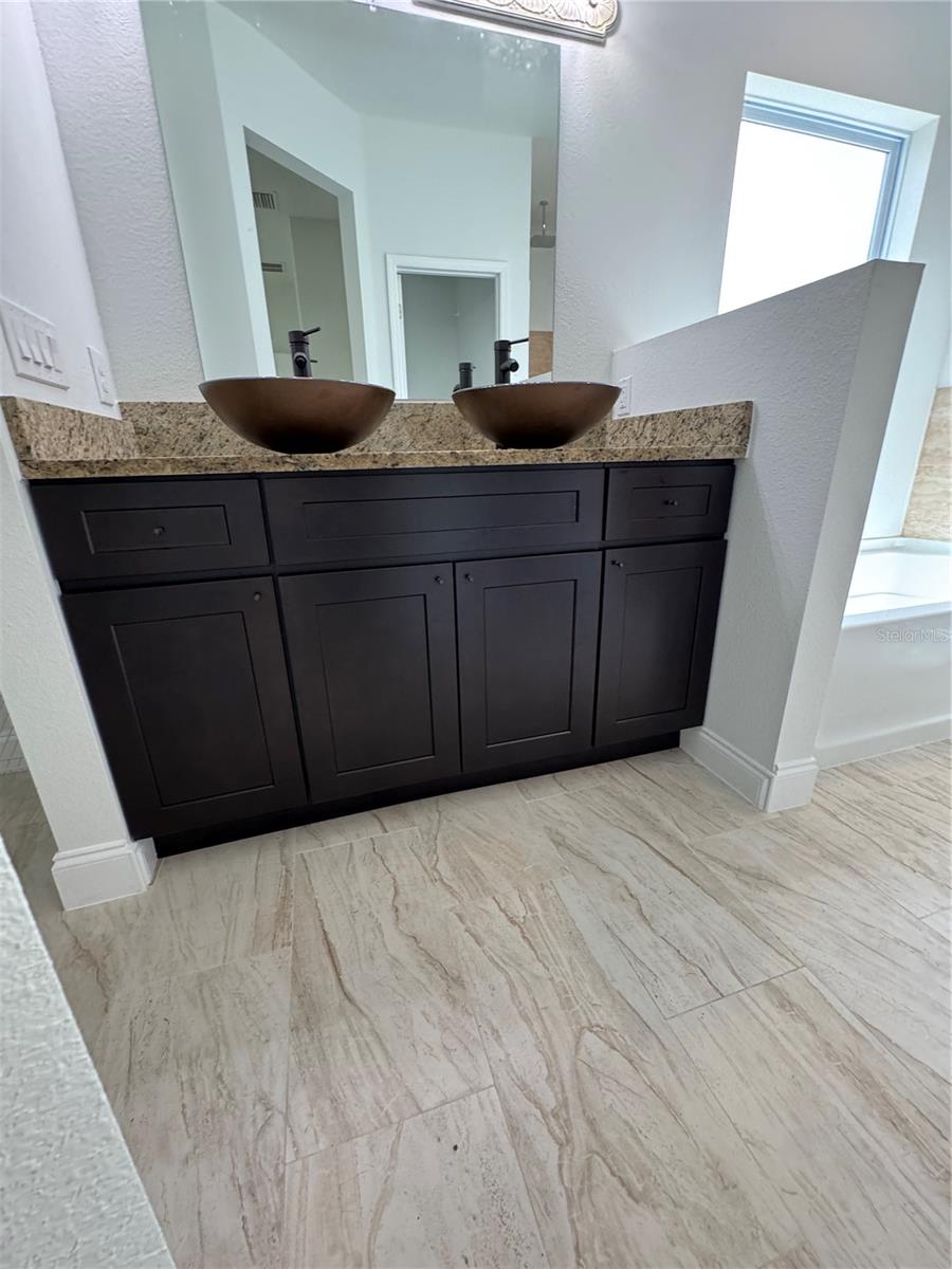 DELTONA LAKES - Residential