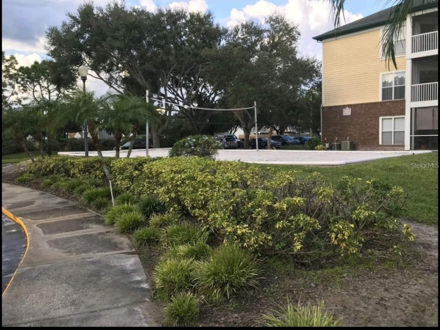THE LANDINGS OF TAMPA A CONDOM - Residential Lease