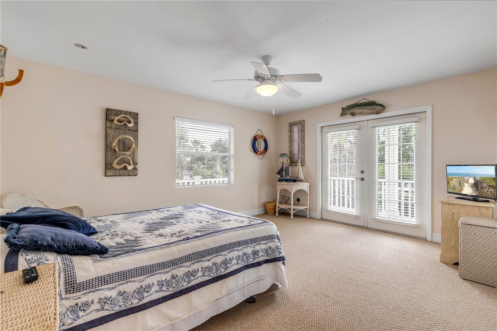 DETWILERS N 650 FT LT 02 16 17 34 NEW SMYRNA BEACH - Residential
