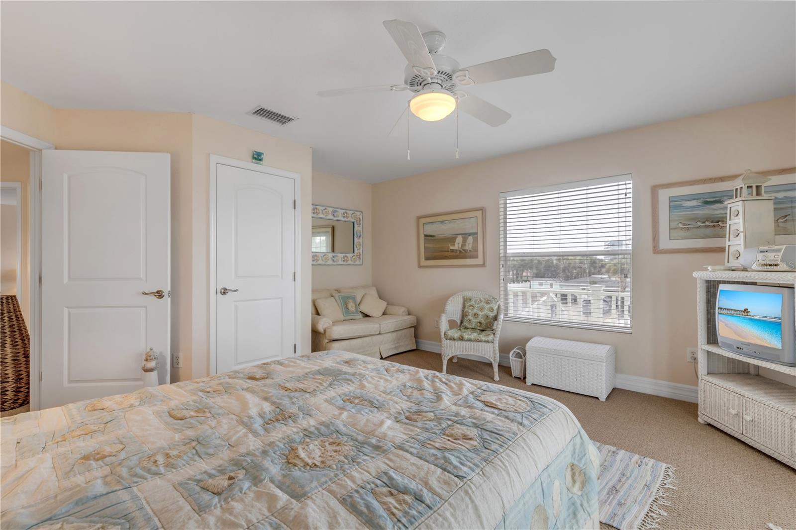 DETWILERS N 650 FT LT 02 16 17 34 NEW SMYRNA BEACH - Residential