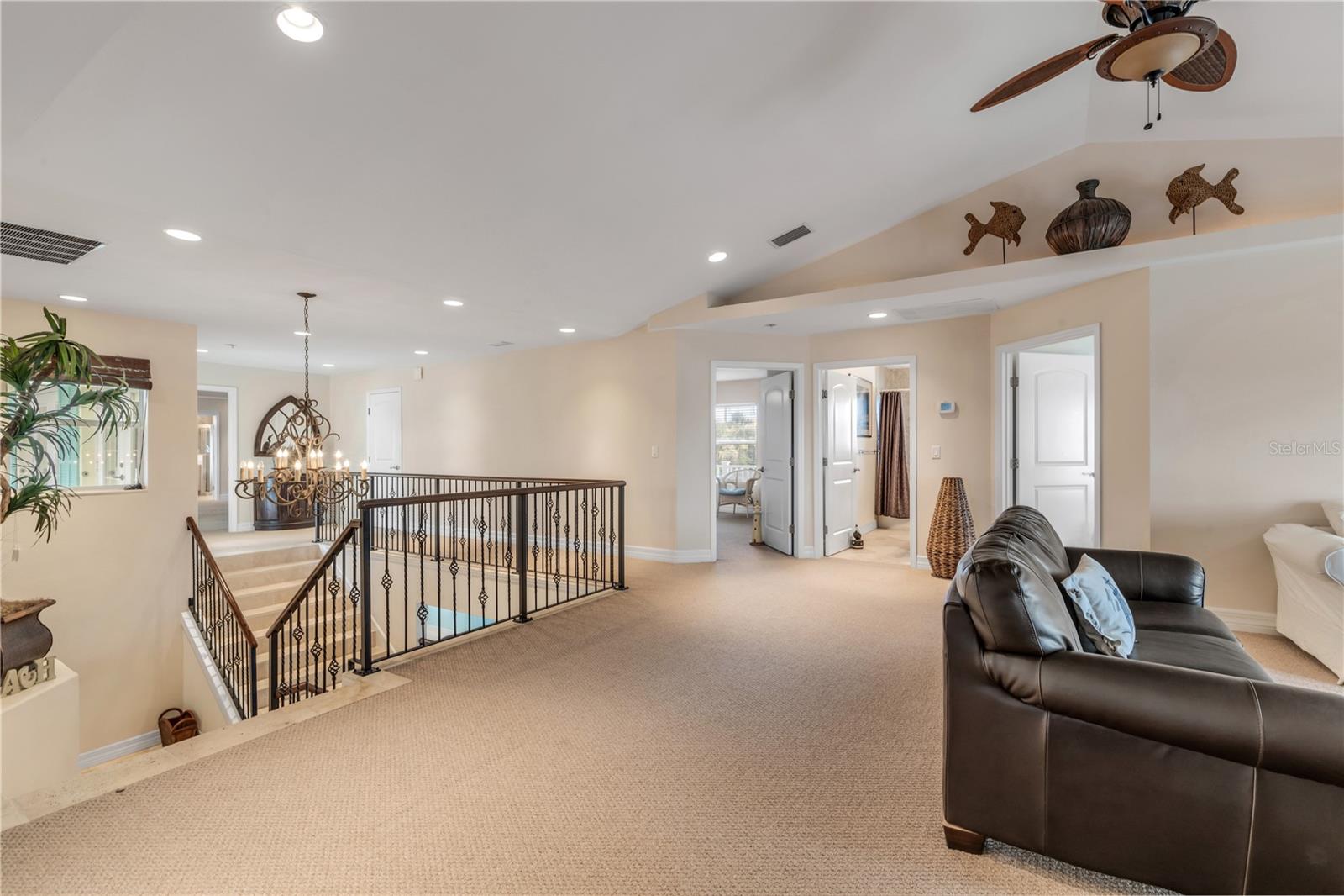 DETWILERS N 650 FT LT 02 16 17 34 NEW SMYRNA BEACH - Residential