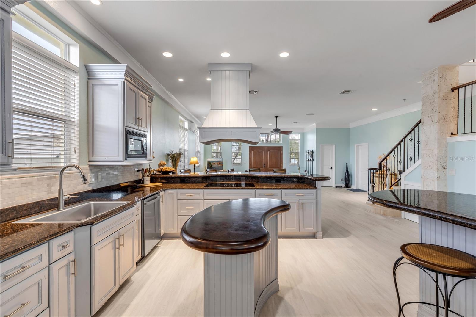 DETWILERS N 650 FT LT 02 16 17 34 NEW SMYRNA BEACH - Residential