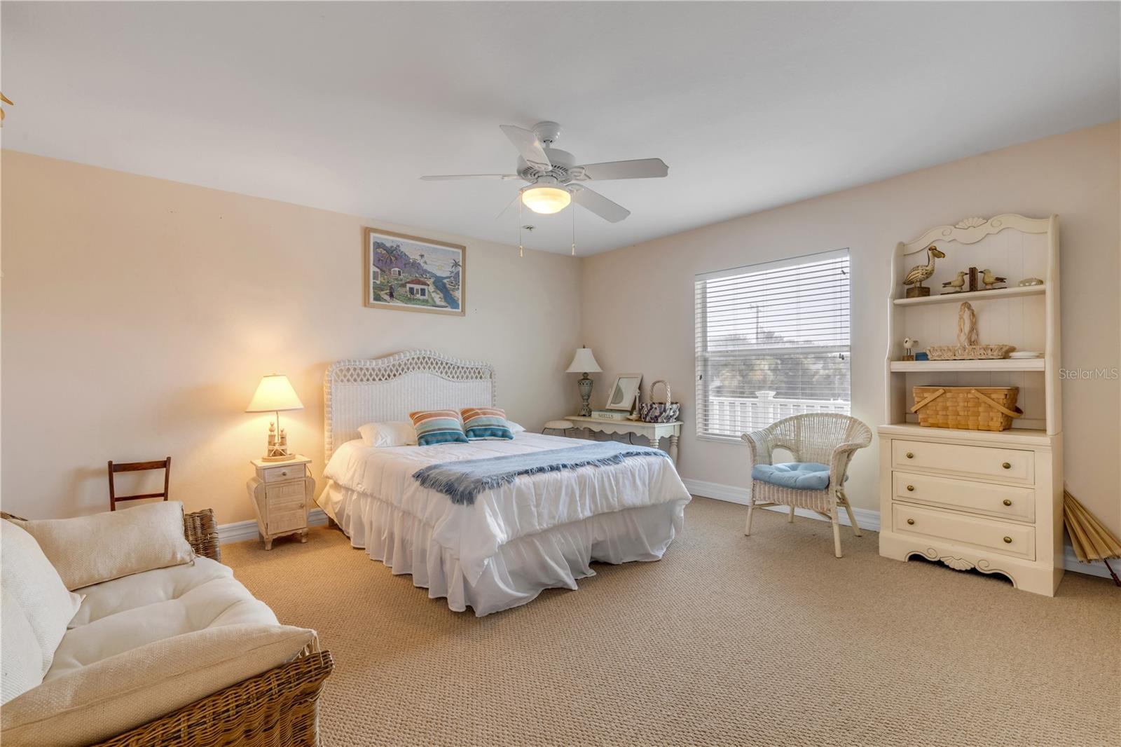 DETWILERS N 650 FT LT 02 16 17 34 NEW SMYRNA BEACH - Residential