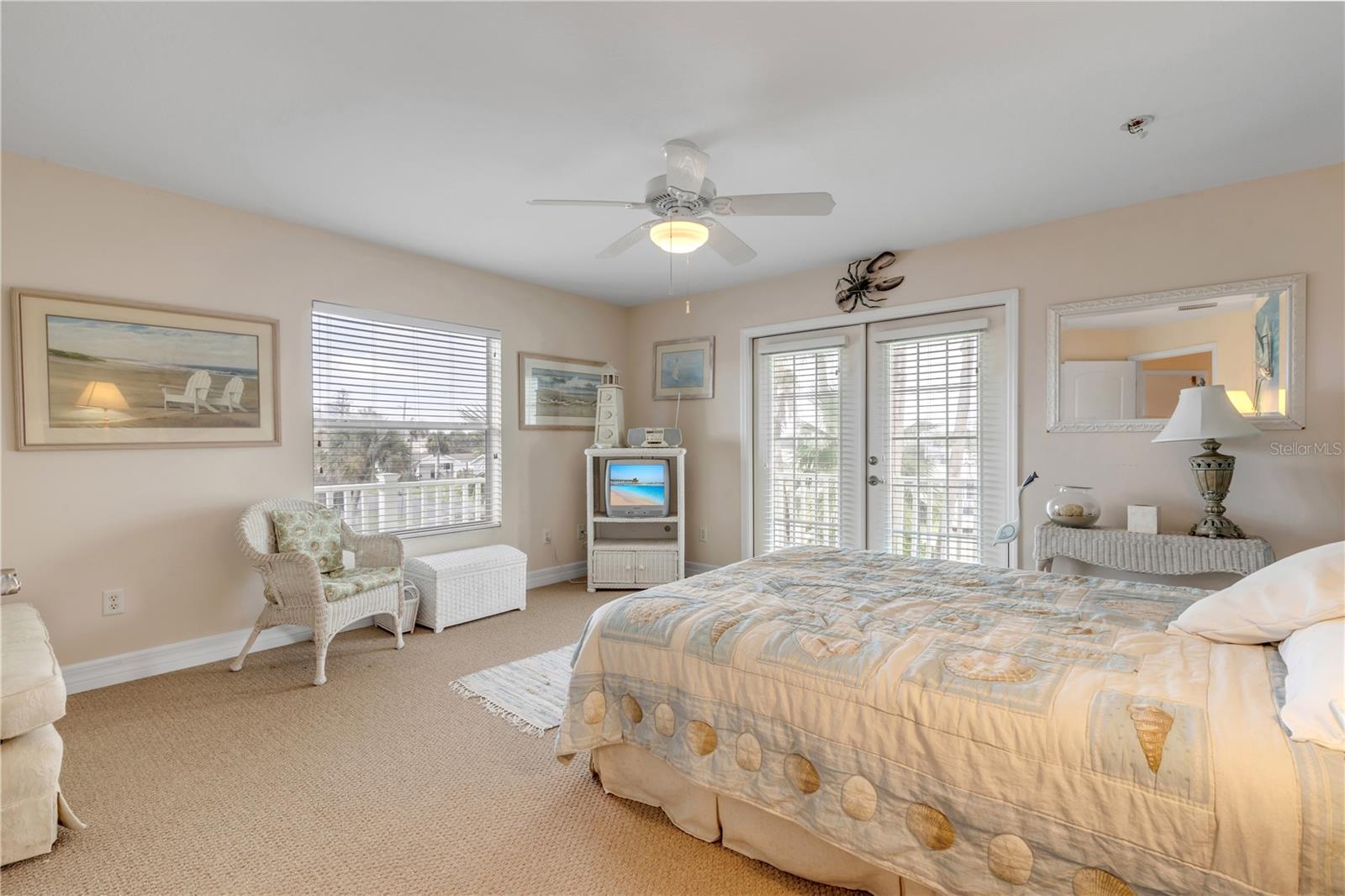 DETWILERS N 650 FT LT 02 16 17 34 NEW SMYRNA BEACH - Residential