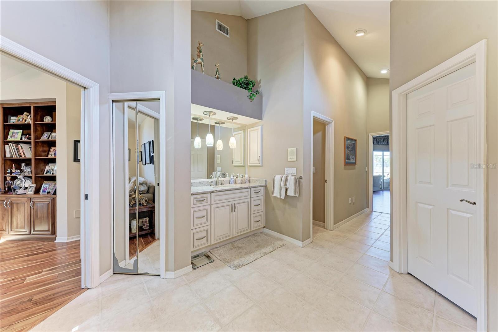 DEER CREEK - Residential