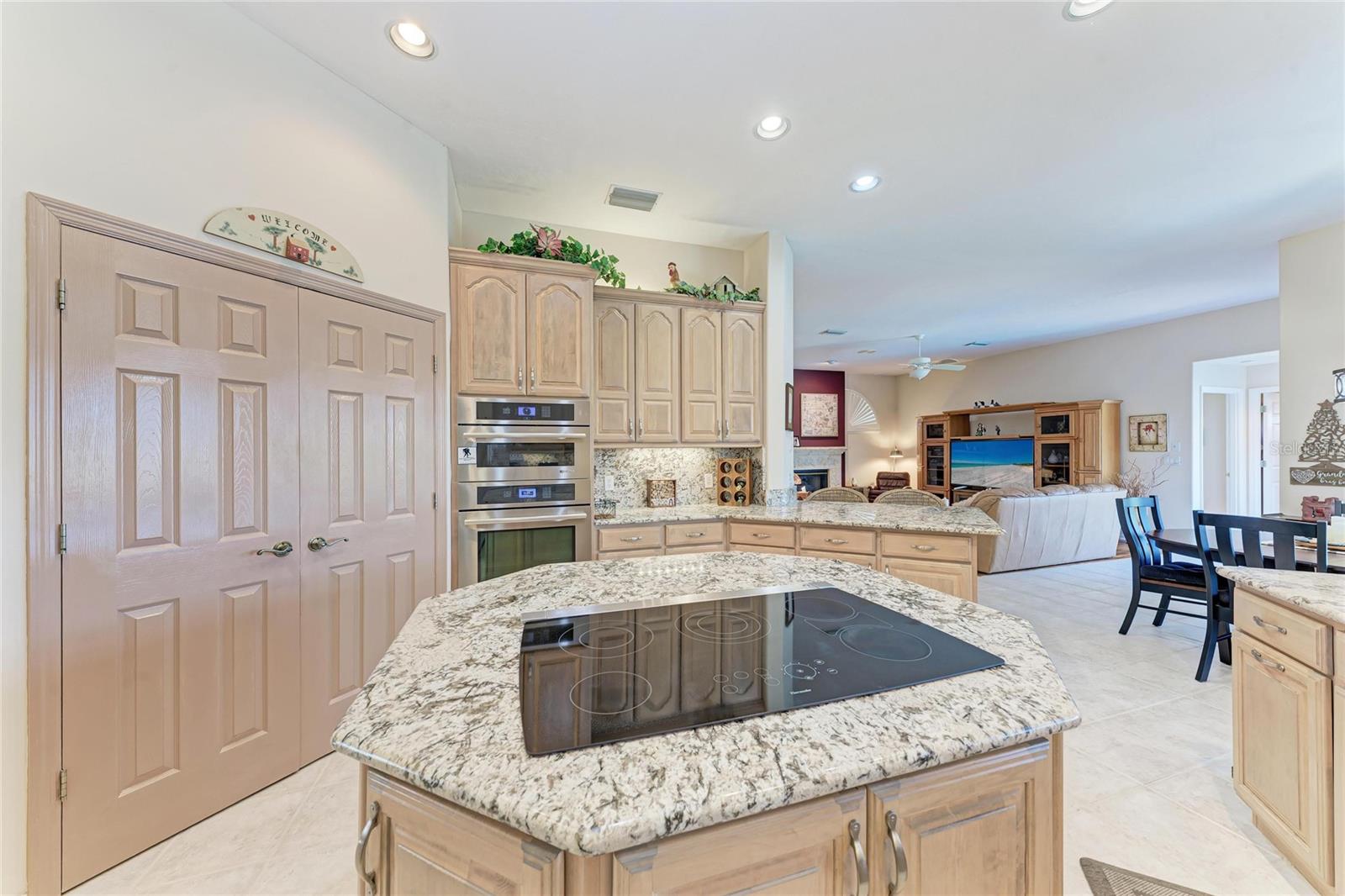 DEER CREEK - Residential