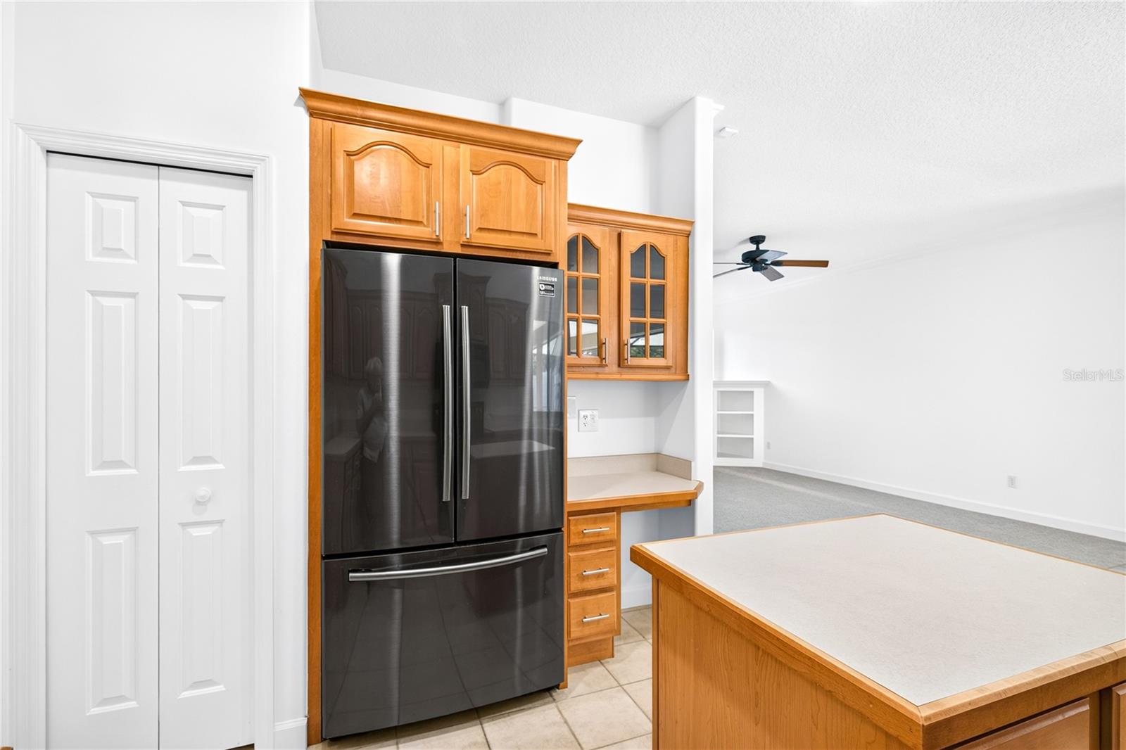 PARK PLACE ON LAKE JOANNA - Residential