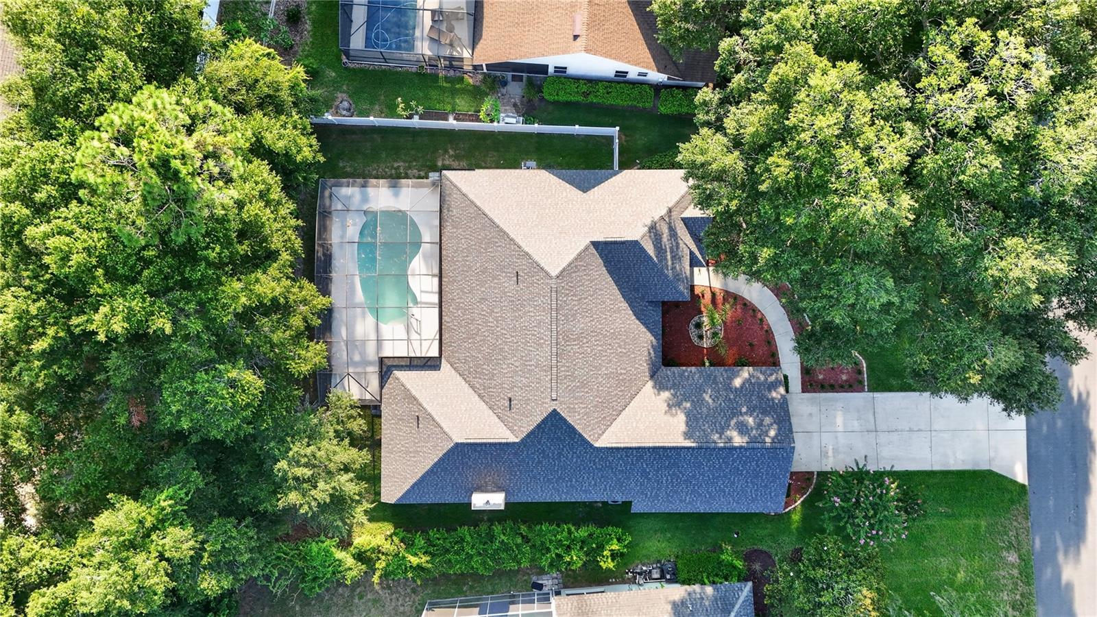 PARK PLACE ON LAKE JOANNA - Residential