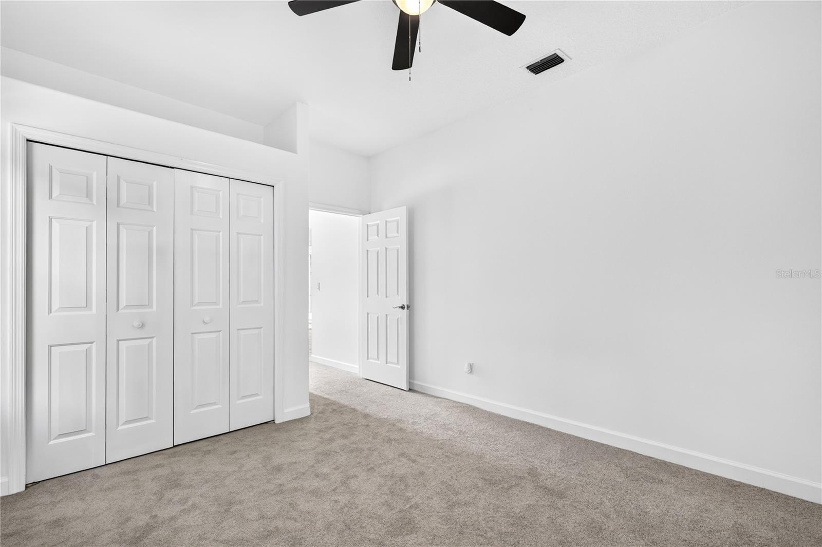 PARK PLACE ON LAKE JOANNA - Residential