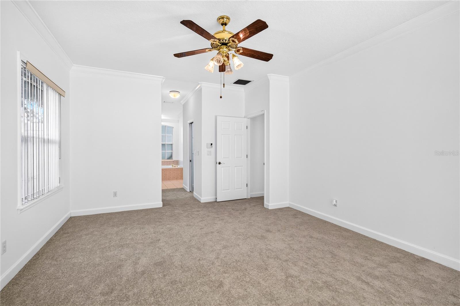 PARK PLACE ON LAKE JOANNA - Residential