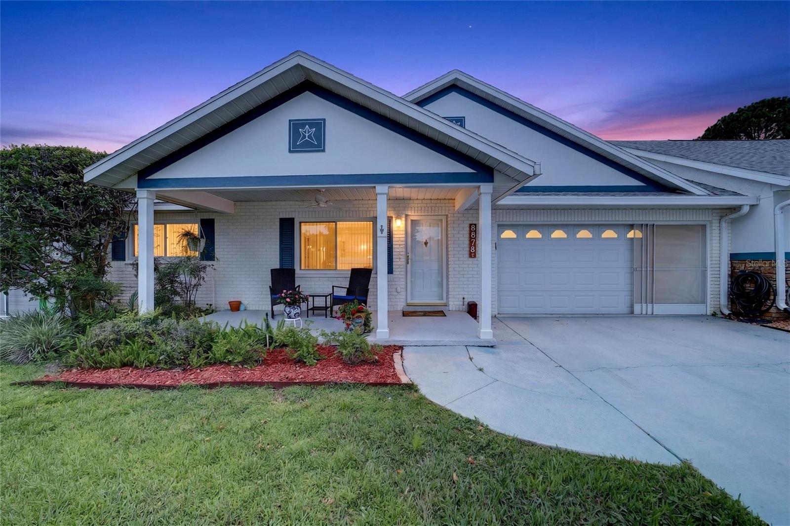 ON TOP OF THE WORLD - Residential