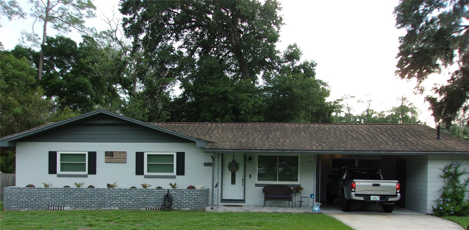 Welcome home to this beautifully updated 3-bedroom, 2-bath residence tucked away on a dead-end street in a conveniently located neighborhood close to Ft King Middle School and Wyomina Park Elementary School and just minutes from downtown, and within walking distance to Heritage Nature Park. This move-in-ready home offers comfort, style, and plenty of outdoor space.
Step inside to discover modern floating laminate flooring throughout the home (original hardwood floors are still underneath), creating a seamless and contemporary feel. The updated kitchen features stylish finishes including granite countertops and updated appliances. Both bathrooms have been tastefully renovated for a fresh, modern look, which include large walk-in shower in main bathroom. Other updated features include AC in 2023, windows 2021 and window blinds in 2017.
Enjoy relaxing or entertaining on the wooden deck in the large fenced backyard, perfect for pets, kids, or gatherings.  The double gate on one side can accommodate a boat or RV to be stored in the back yard.. The other side has a single gate to get to the spacious storage shed that adds extra storage convenience for tools or equipment.
This home combines quiet neighborhood living with easy access to shopping, dining, entertainment, and downtown amenities. Don’t miss your opportunity to own this updated gem in a fantastic location. Motivated sellers.