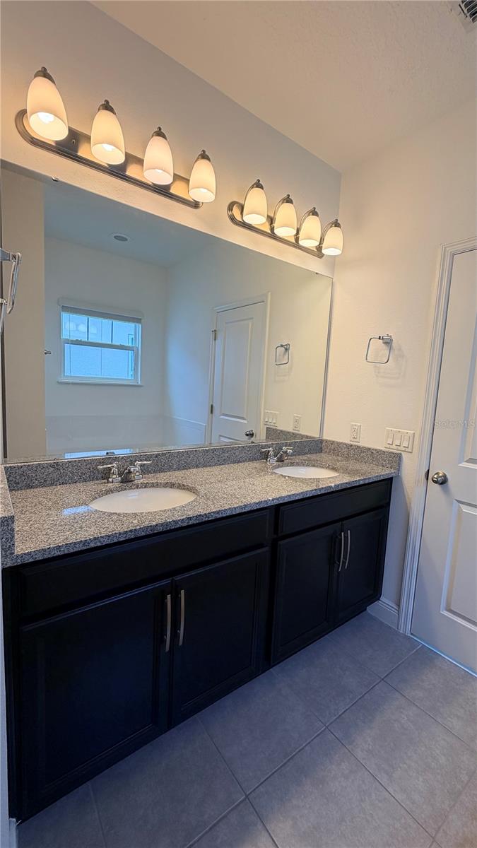 WINDERMERE TRAILS - Residential Lease