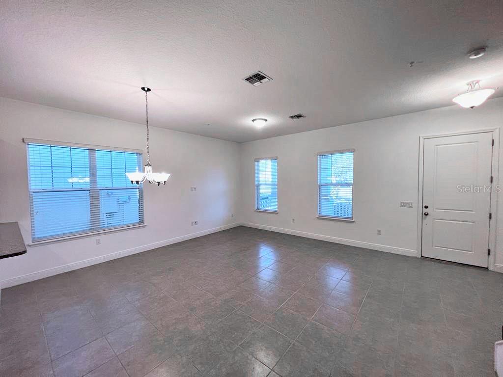WINDERMERE TRAILS - Residential Lease
