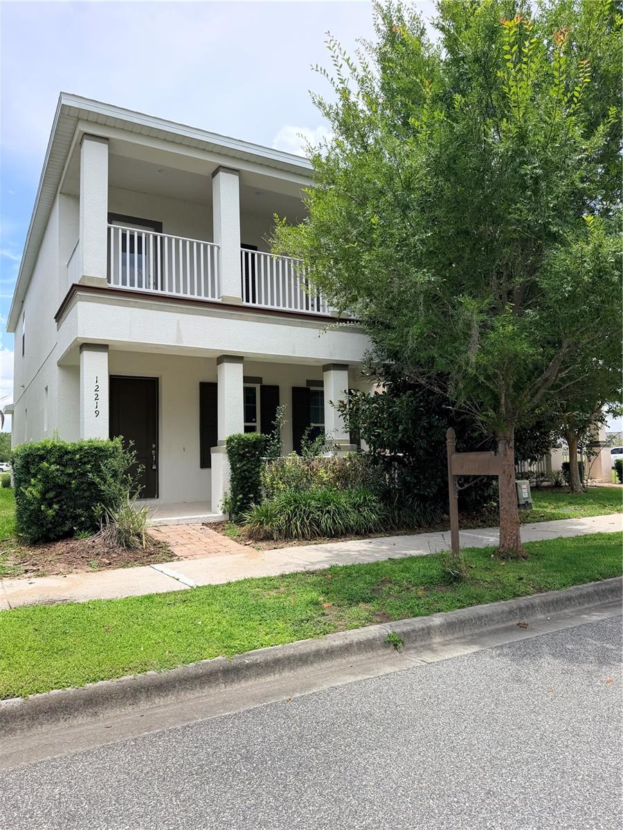 WINDERMERE TRAILS - Residential Lease