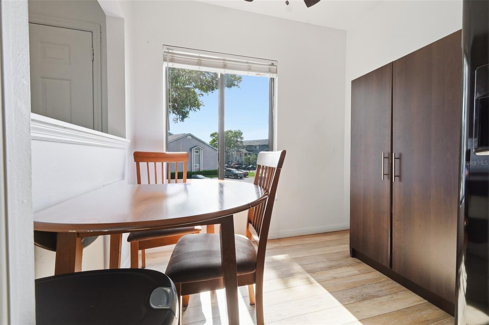 COLONIAL LANDINGS PH 24 - Residential