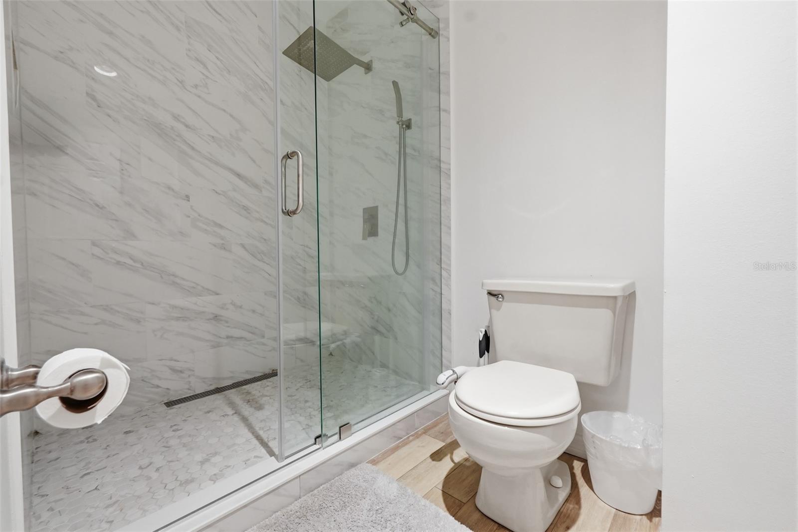 COLONIAL LANDINGS PH 24 - Residential