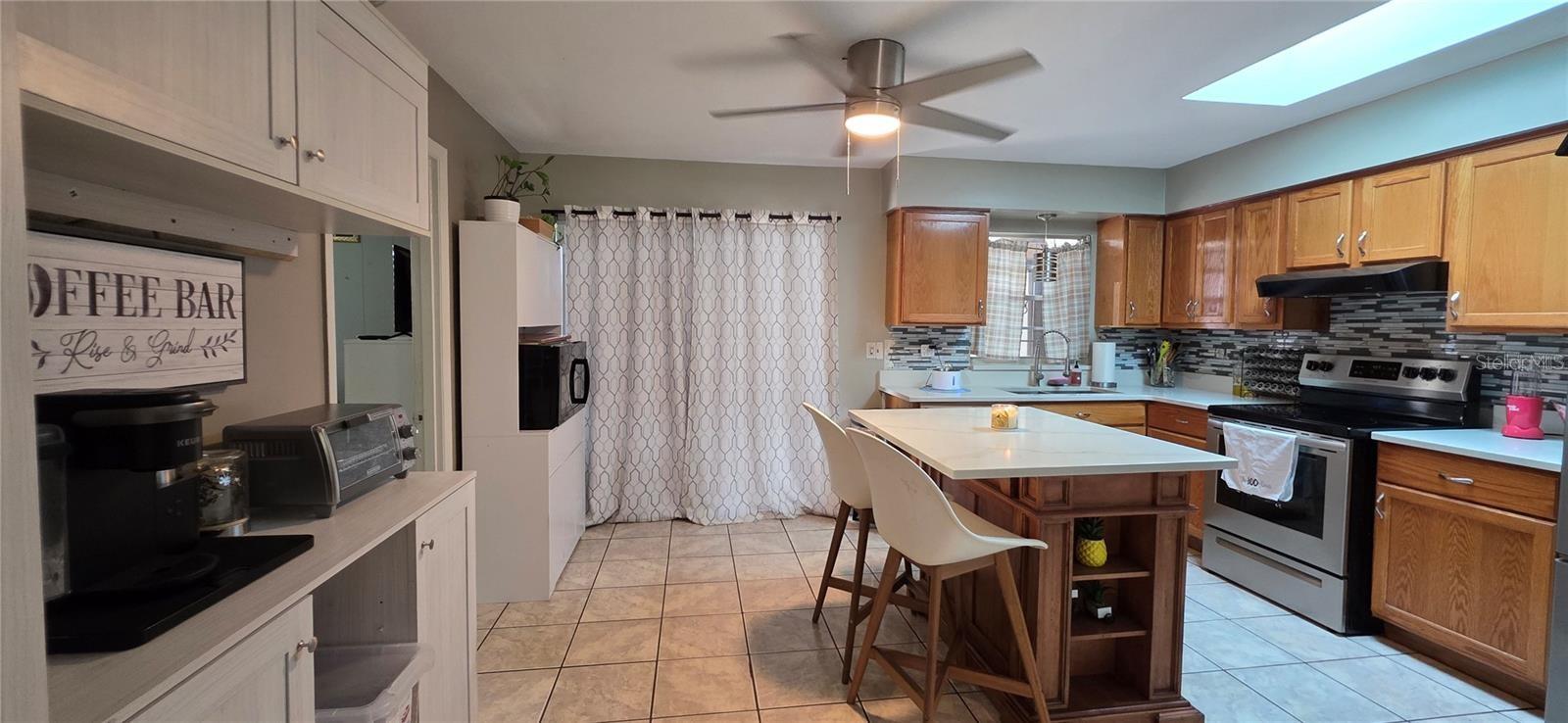 OCOEE HILLS - Residential